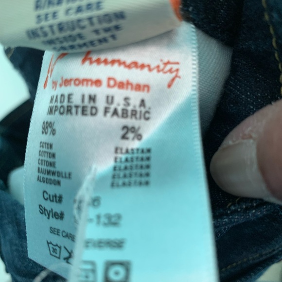 Citizens of Humanity Women’s Cadet Stretch Shorts - Picture 6 of 8